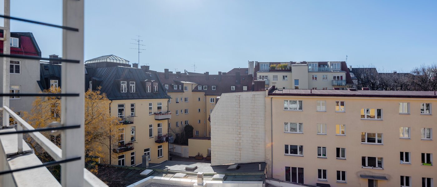 квартира München Maxvorstadt - Universitätsviertel 01 вид из окна 12510