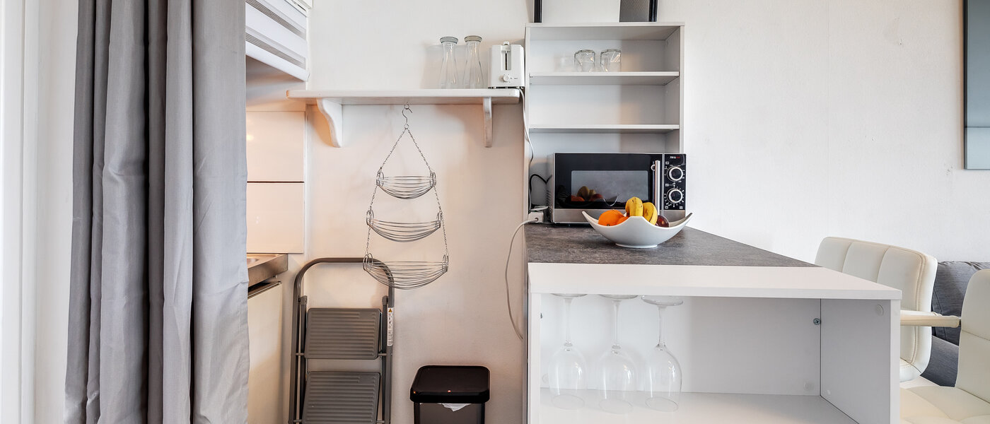 квартира München Arabellapark 03 кухня 12513