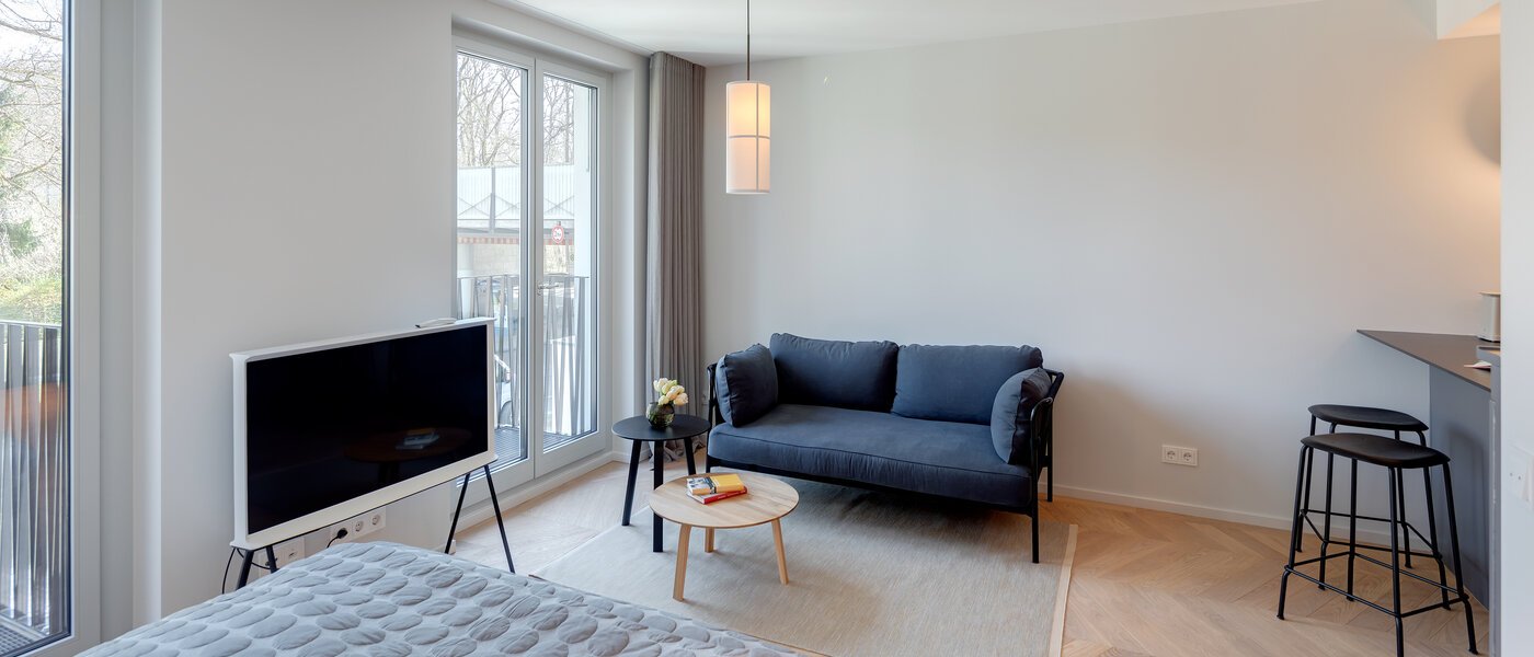 квартира München Herzogpark 04 жилое пространство 12523