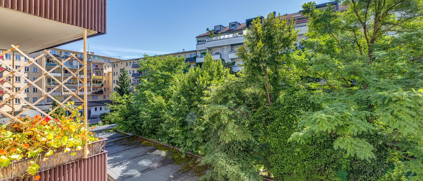 квартира München Schwabing-West 02 вид из окна 12543