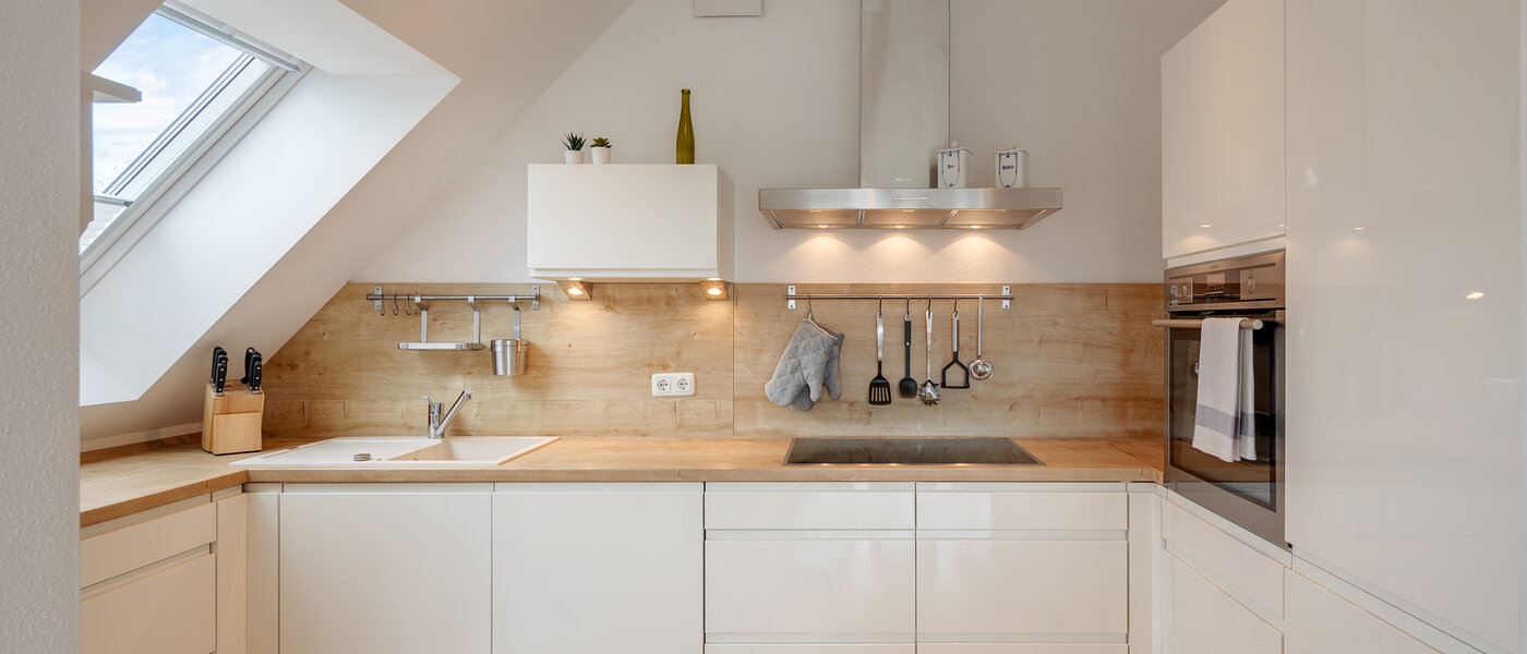 мансардная квартира München Lerchenau 01 кухня 12556