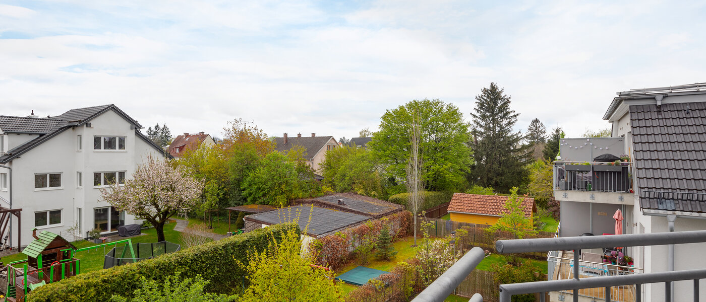 мансардная квартира München Lerchenau 01 вид из окна 12556