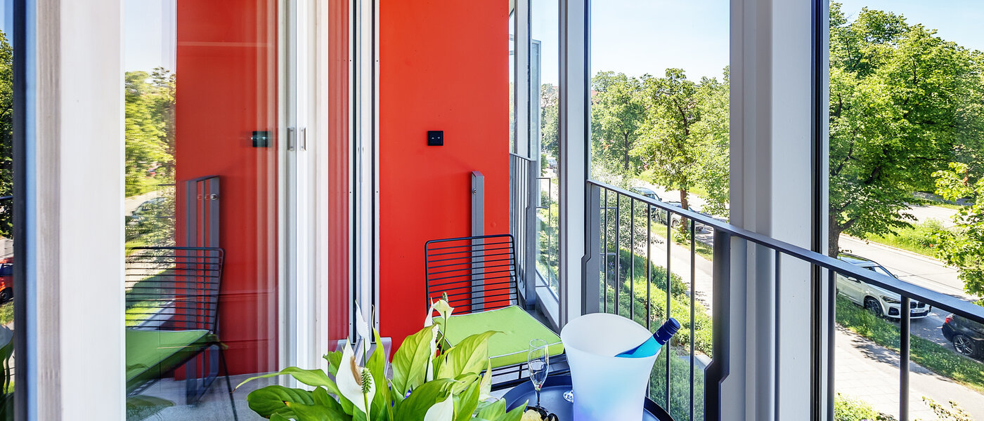 квартира München Schwabing-West (rund um den Hohenzollernplatz) 01 лоджия 12583