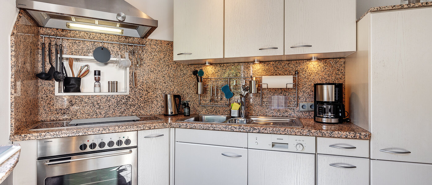 мансардная квартира München Maxvorstadt 02 кухня 12588