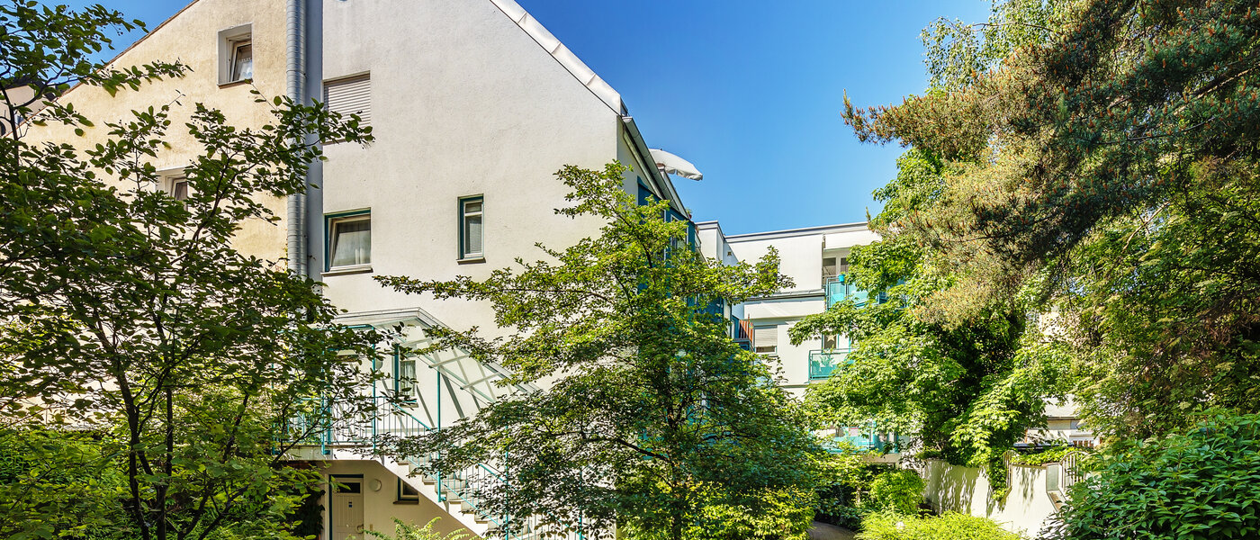 мансардная квартира München Maxvorstadt 02 внутренний двор  12588