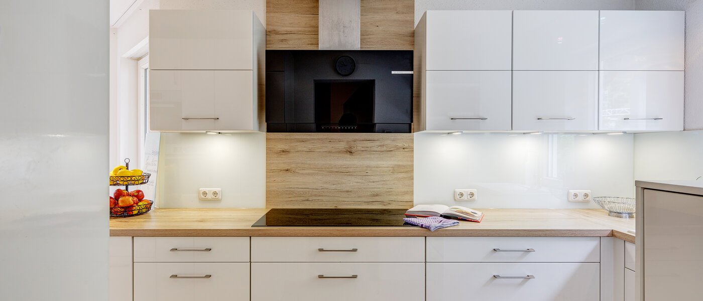 Половина двухквартирного жилого дома Gauting 05 кухня 12610