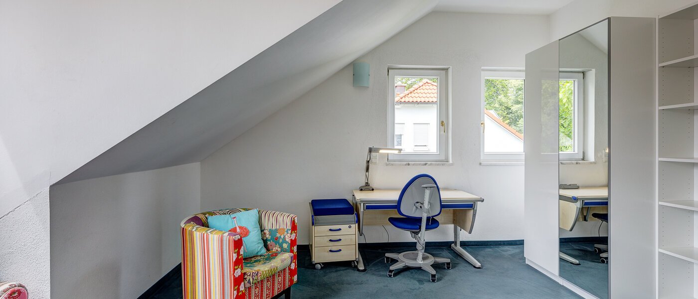 Половина двухквартирного жилого дома Gauting 02 3-я спальная комната 12610