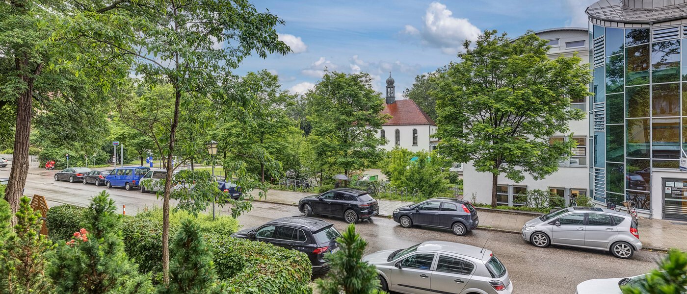 квартира München Nymphenburg 01 вид из окна 12614