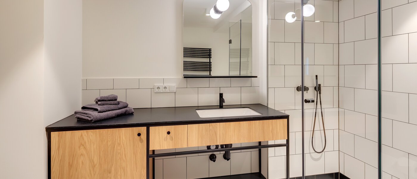 двухэтажная квартира-галерея München Herzogpark 01 ванная комната 12616