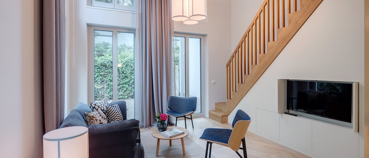 двухэтажная квартира-галерея München Herzogpark 01 жилое пространство 12616