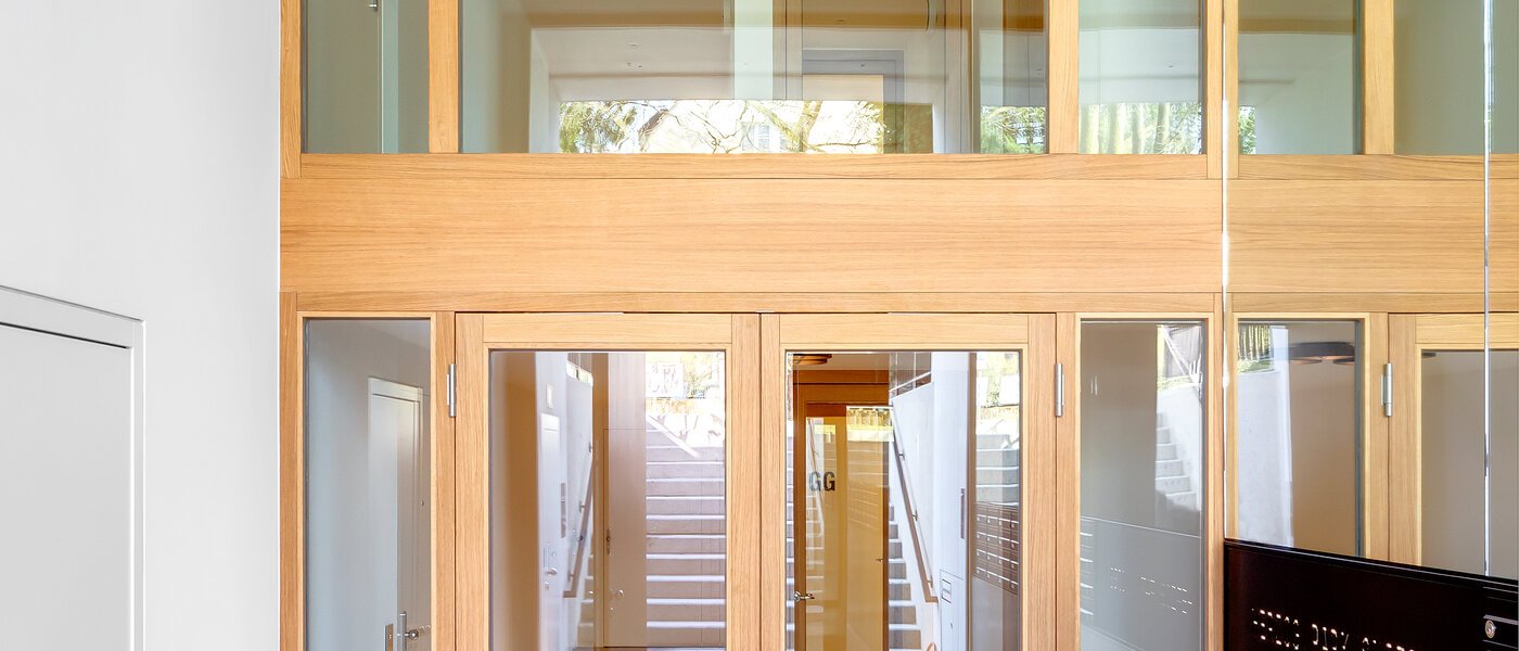 двухэтажная квартира-галерея München Herzogpark 02 прихожая 12618