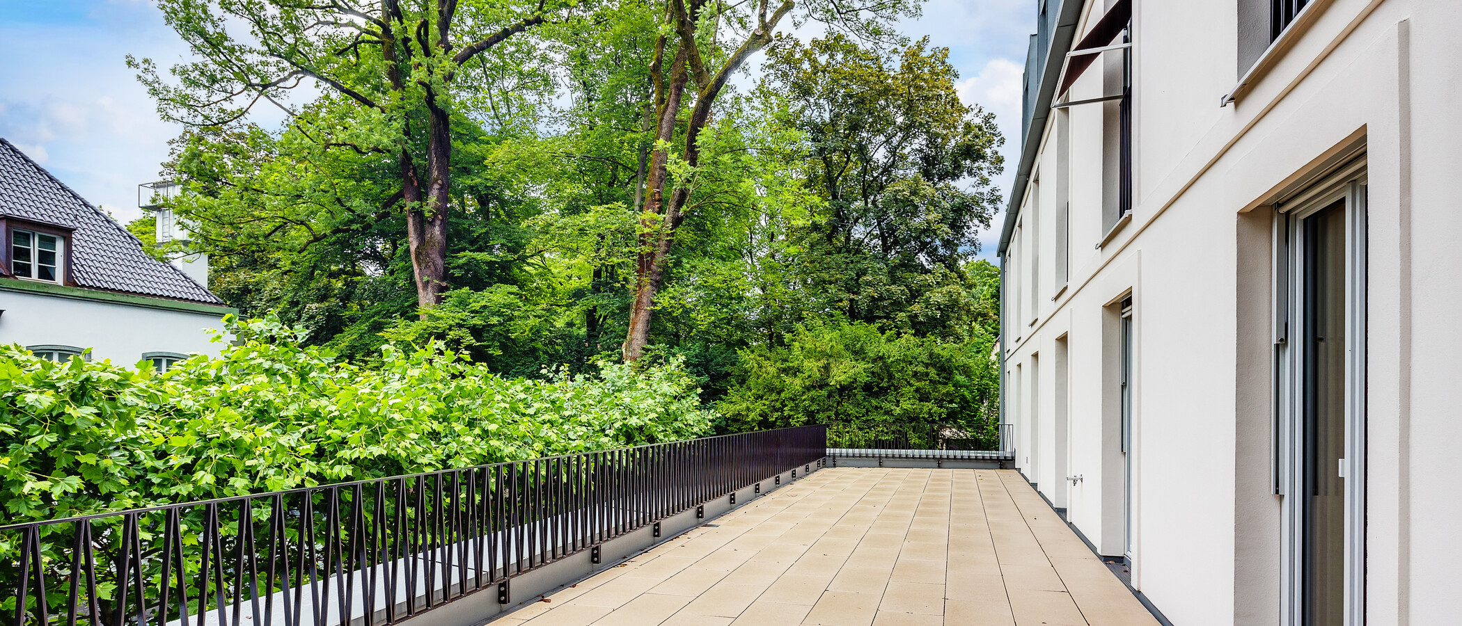 квартира München Herzogpark 02 общая терраса для жильцов дома 12620