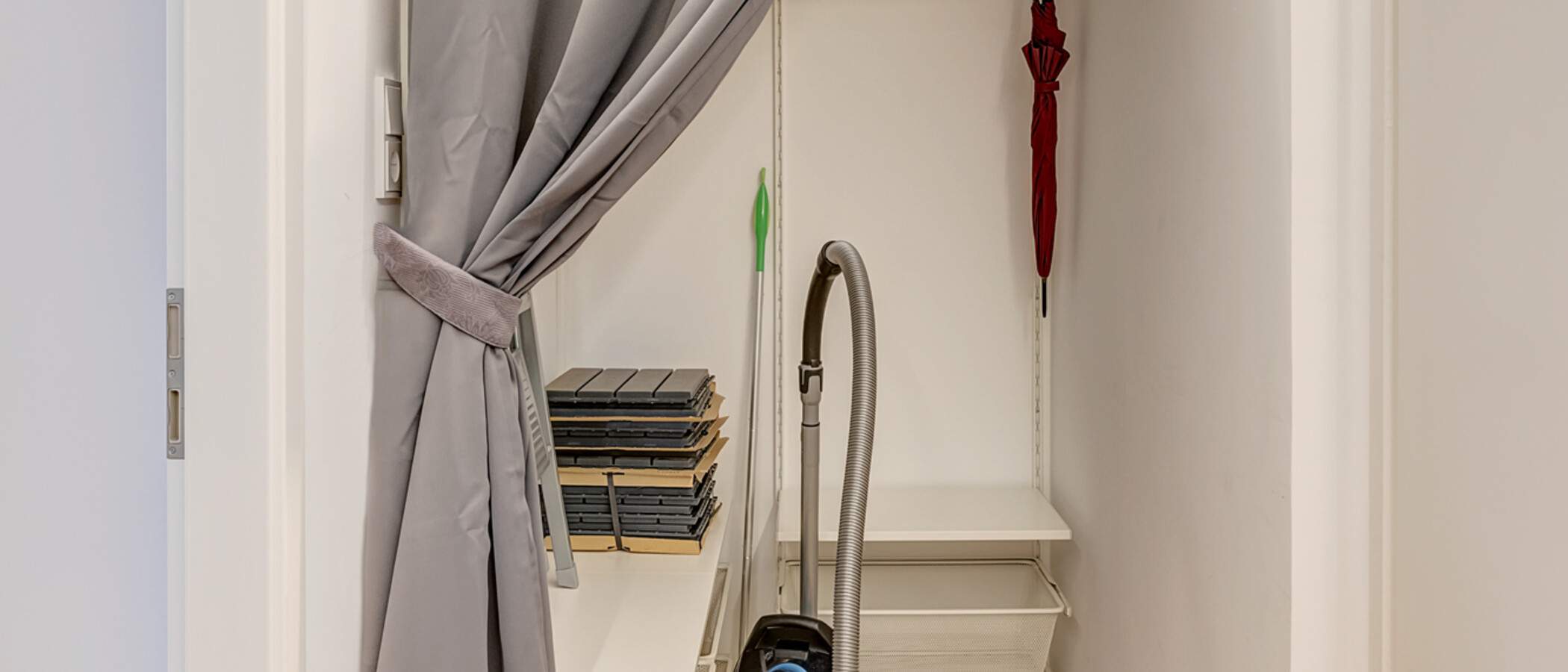 квартира München Schwabing-West 03 коридор 12641