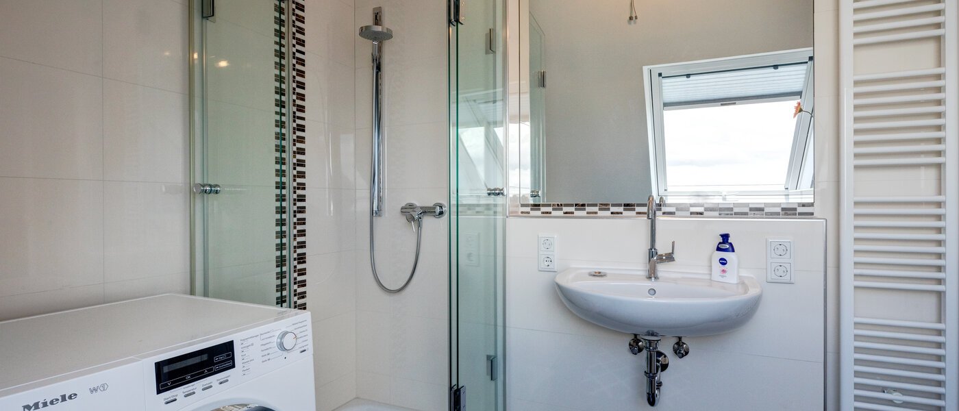 двухэтажная квартира München Pasing 02 2-я ванная комната 12653