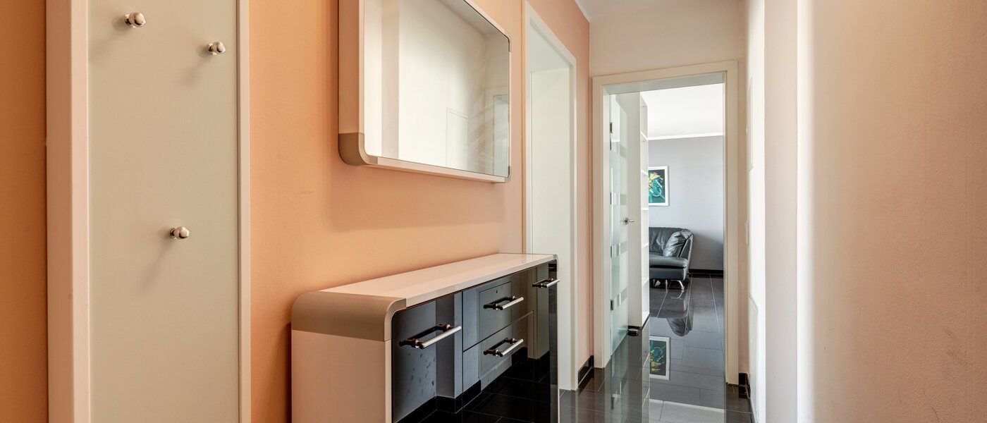 двухэтажная квартира München Pasing 02 коридор 12653