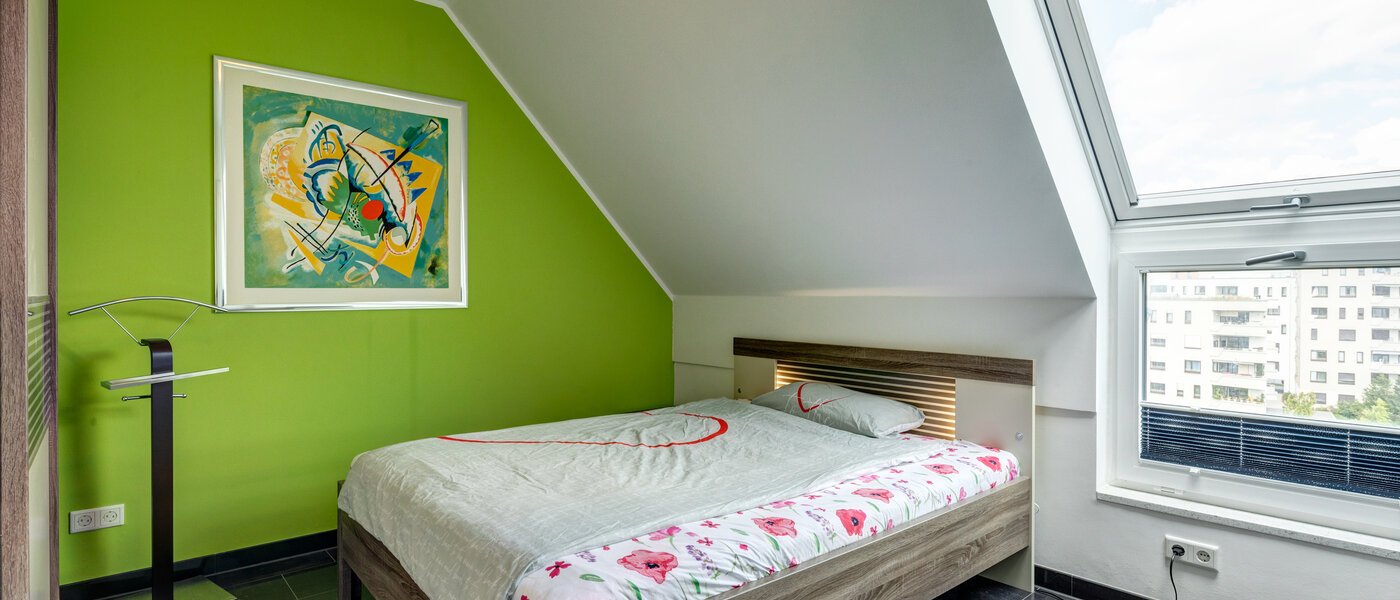 двухэтажная квартира München Pasing 01 1-я спальная комната 12653