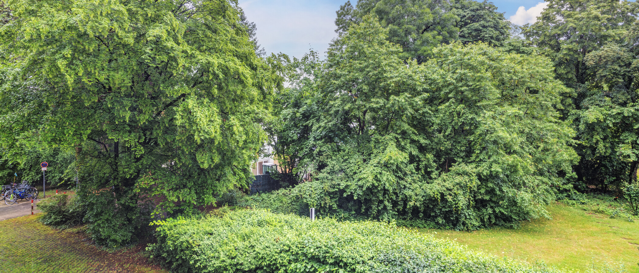 квартира München Arabellapark 01 вид из окна 12671