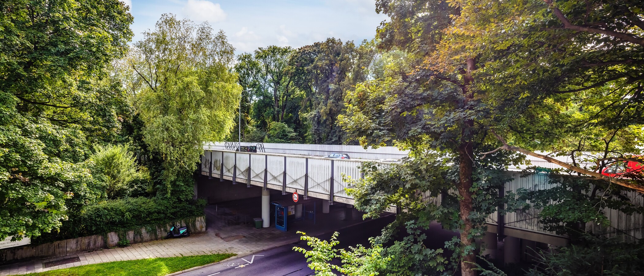 квартира München Herzogpark 02 вид из окна 12674