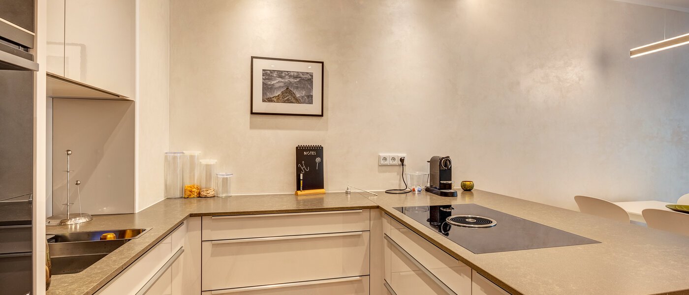 квартира München Maxvorstadt - Museumsviertel 02 кухня 12690