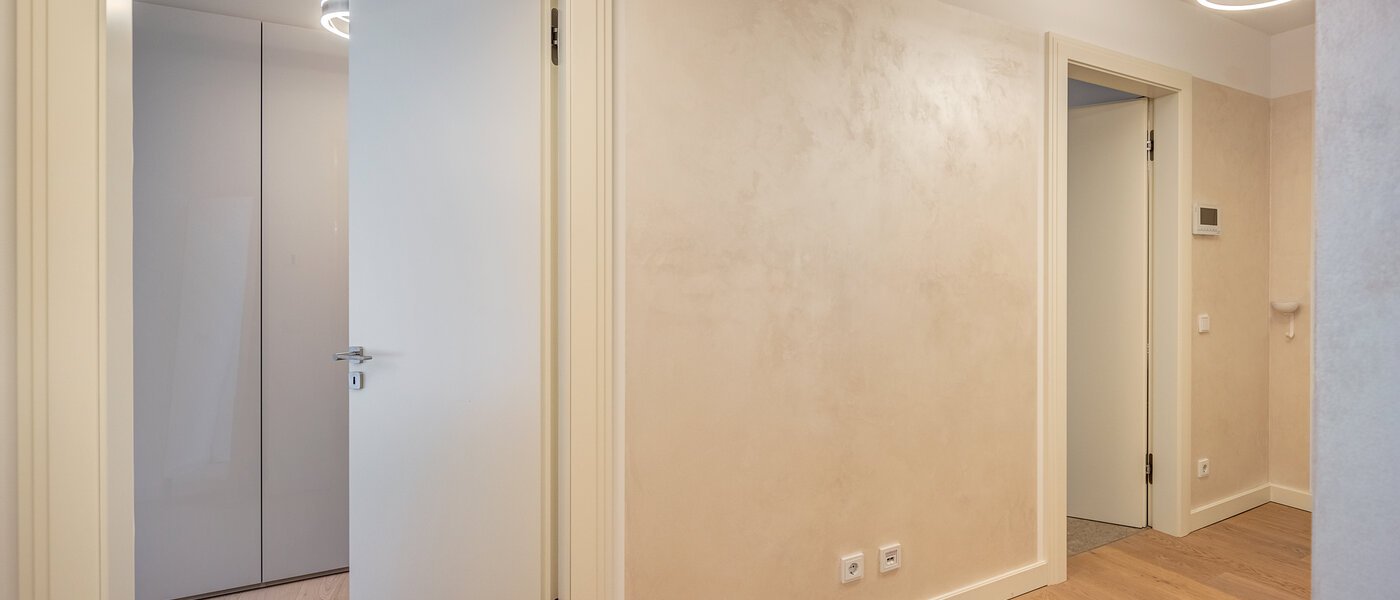 квартира München Maxvorstadt - Museumsviertel 04 коридор 12690