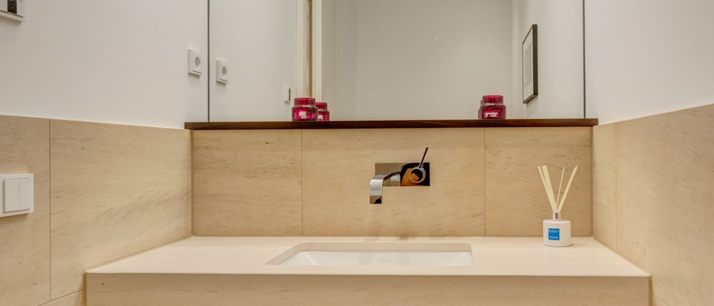 квартира München Maxvorstadt - Museumsviertel 01 гостевой туалет 12690