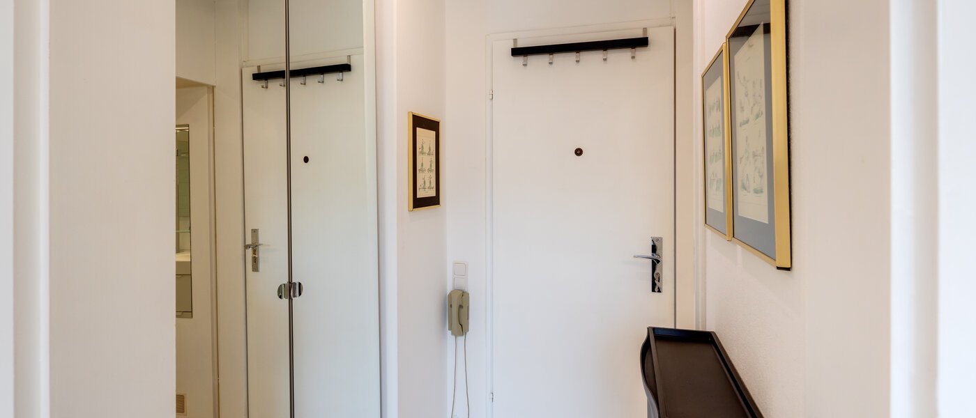 мансардная квартира Kreuth Weissach 01 коридор 12696