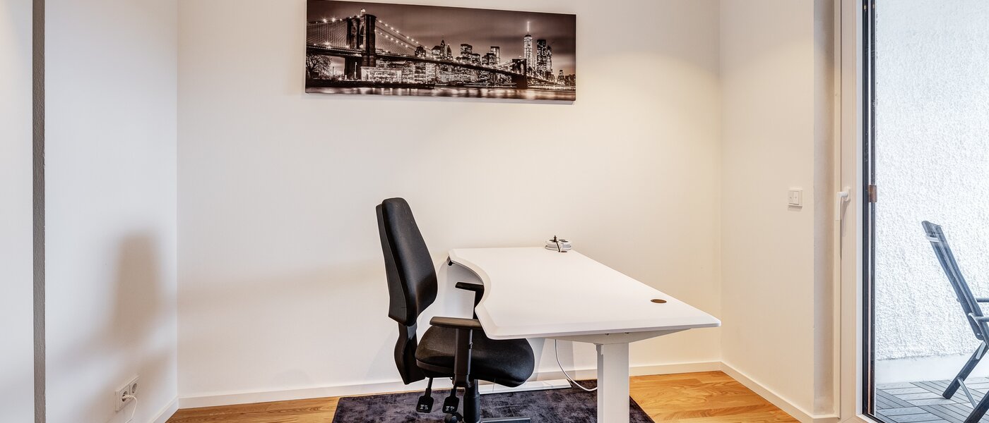 квартира Unterhaching 02 рабочий кабинет 12705