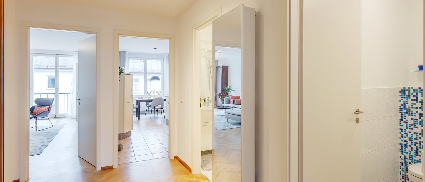 квартира München Maxvorstadt - Westen 01 коридор 12753