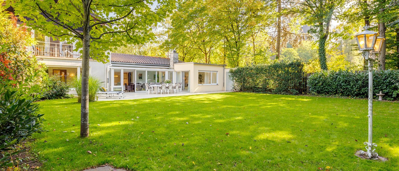 дом München Lerchenau 02 сад 12756