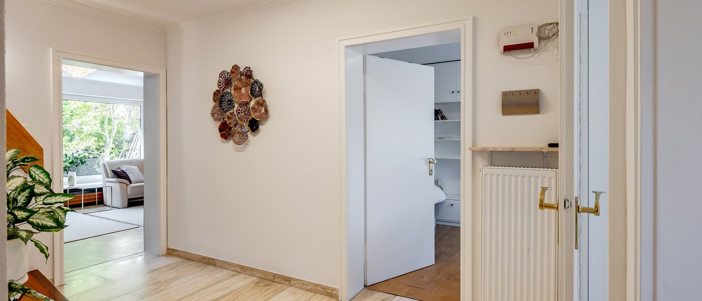 дом München Lerchenau 04 прихожая 12756