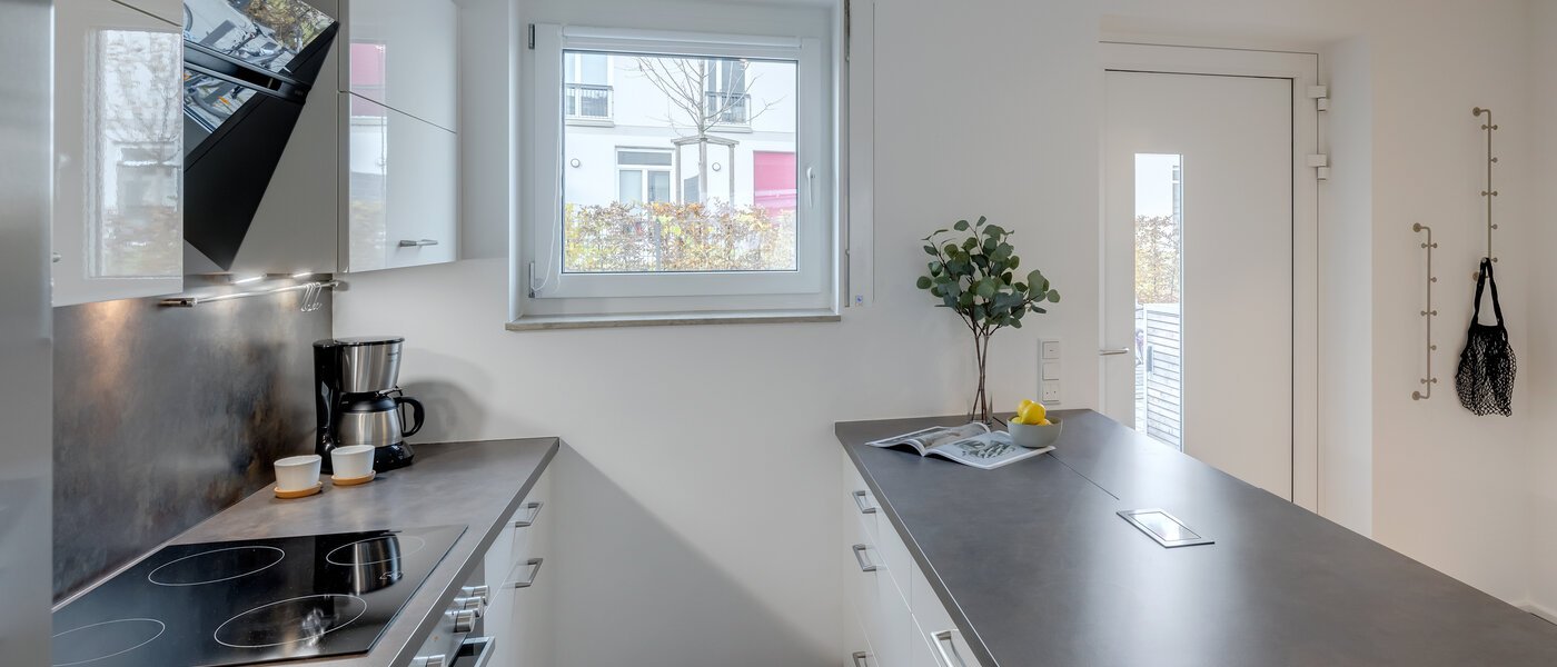 таунхаус München Schwabing - Domagkpark 06 кухня 12793