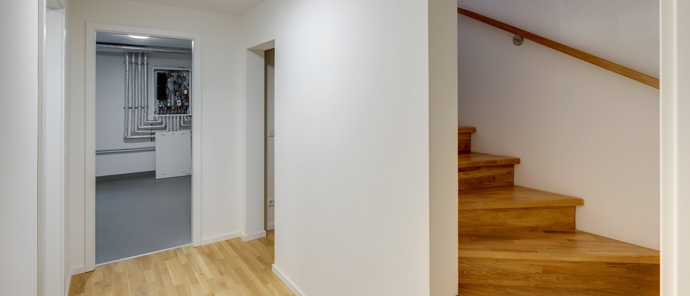 таунхаус München Schwabing - Domagkpark 04 коридор 12793