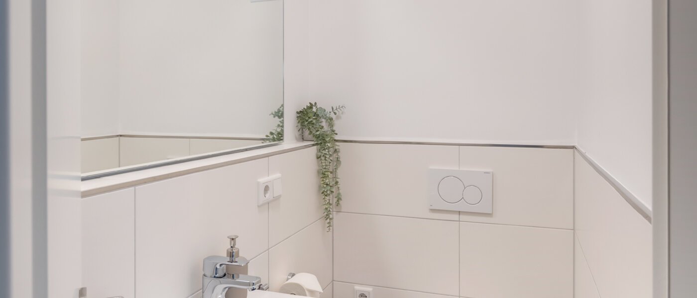 таунхаус München Schwabing - Domagkpark 01 гостевой туалет 12793