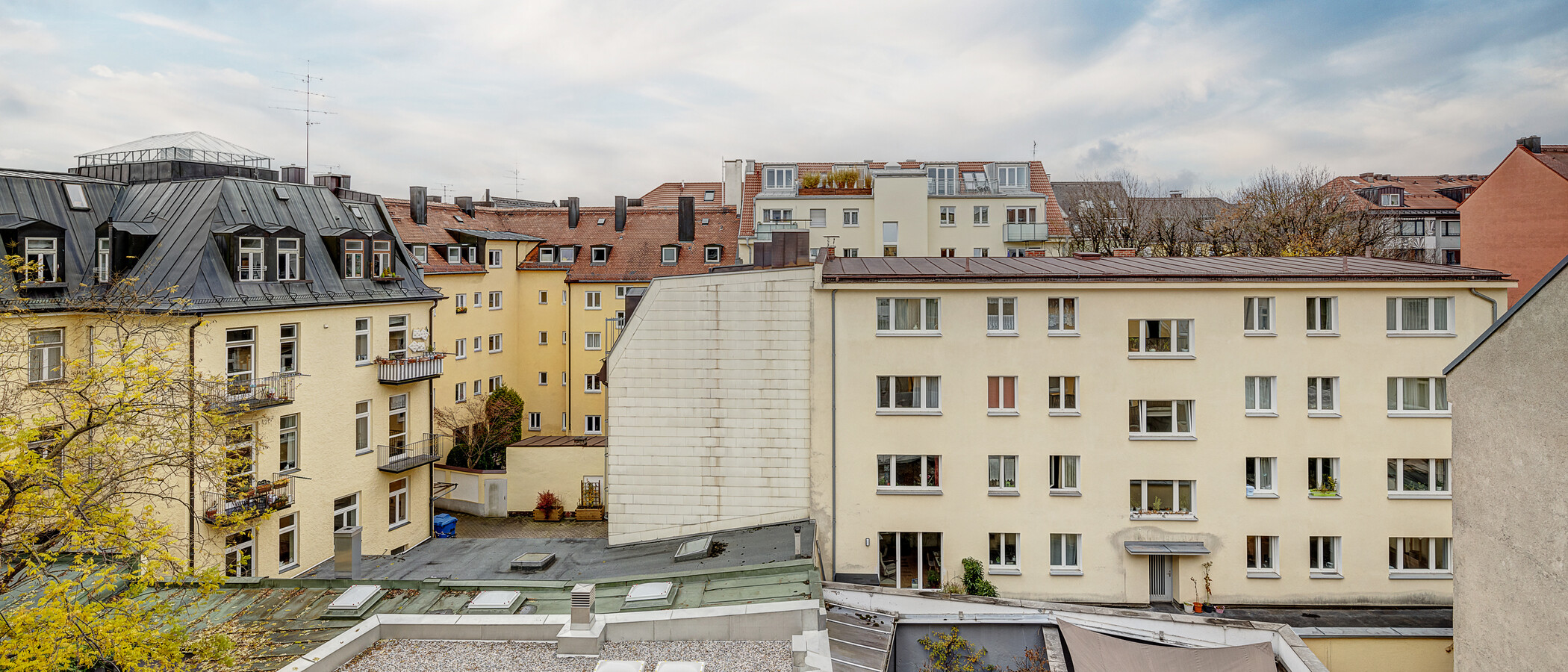 квартира München Maxvorstadt - Universitätsviertel 02 вид из окна 12795