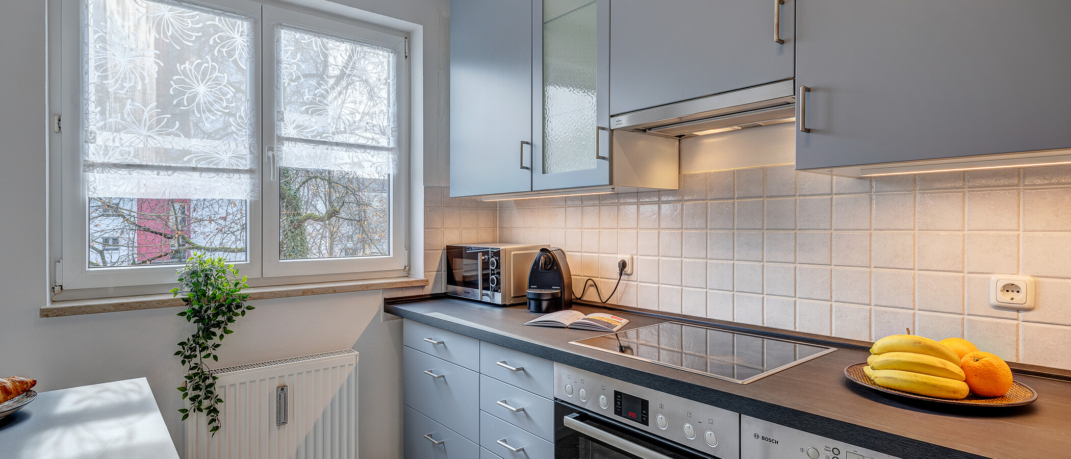 квартира München Moosach 02 кухня 12800