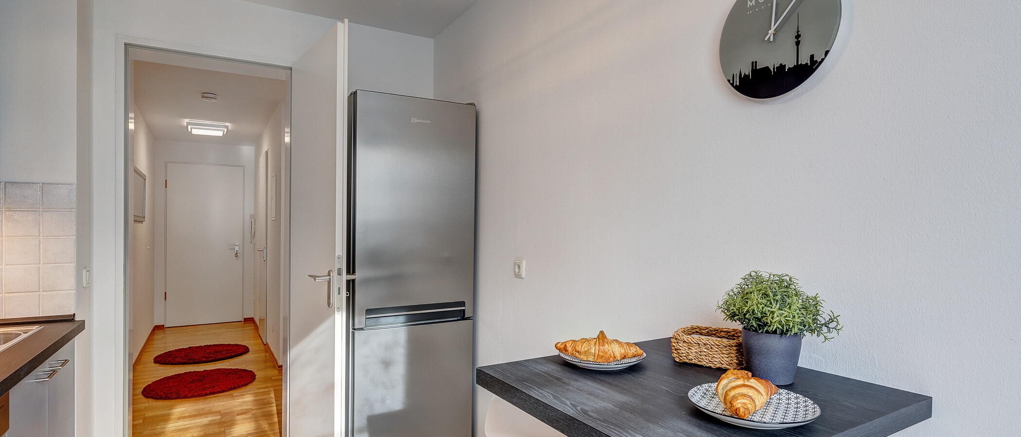 квартира München Moosach 05 кухня 12800