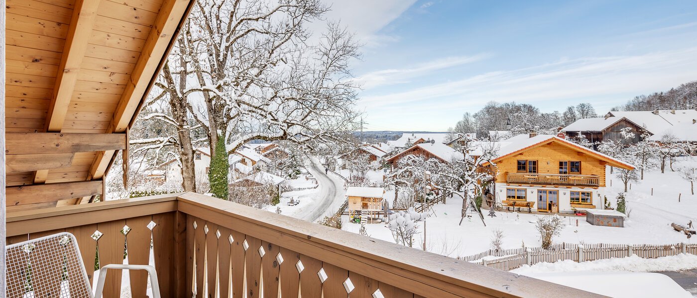 мансардная квартира Bad Heilbrunn 01 балкон 12824