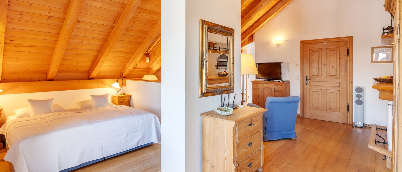 мансардная квартира Bad Heilbrunn 01 зона для сна 12824