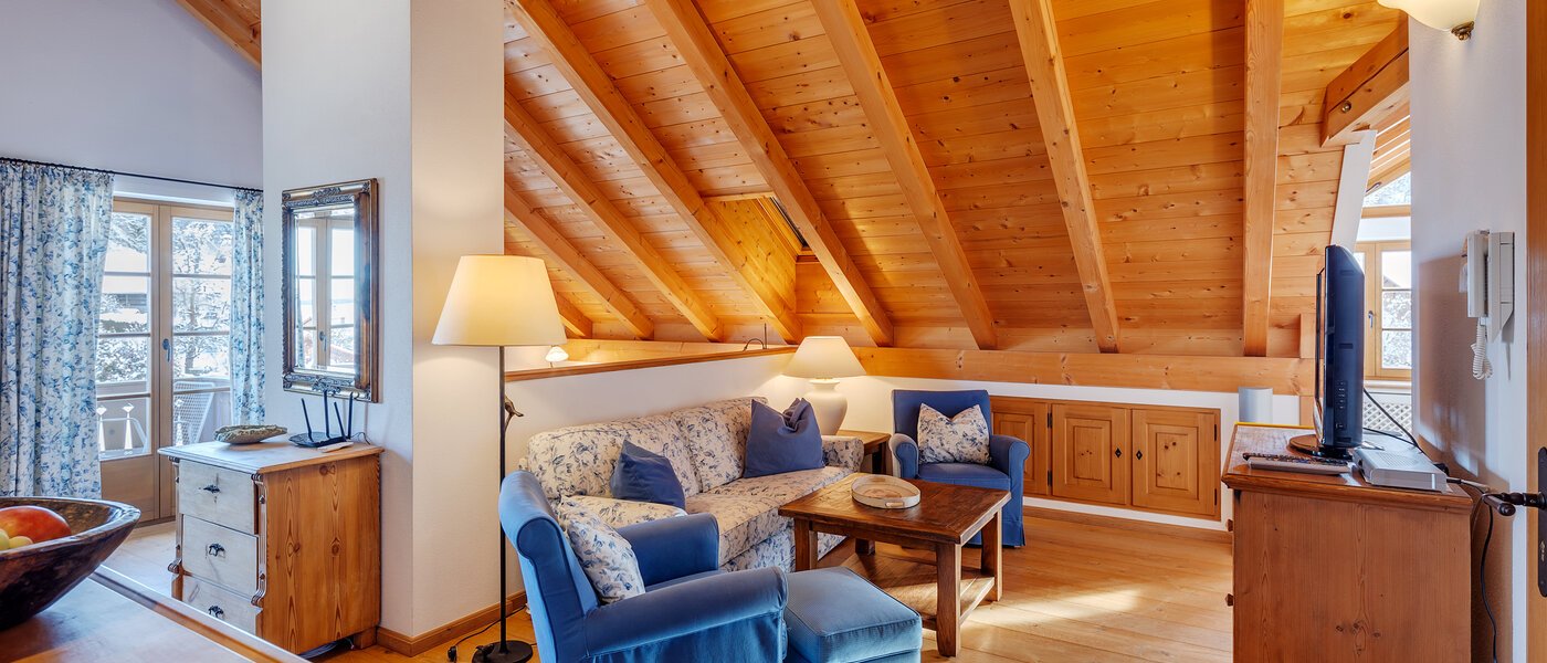 мансардная квартира Bad Heilbrunn 01 жилое пространство 12824