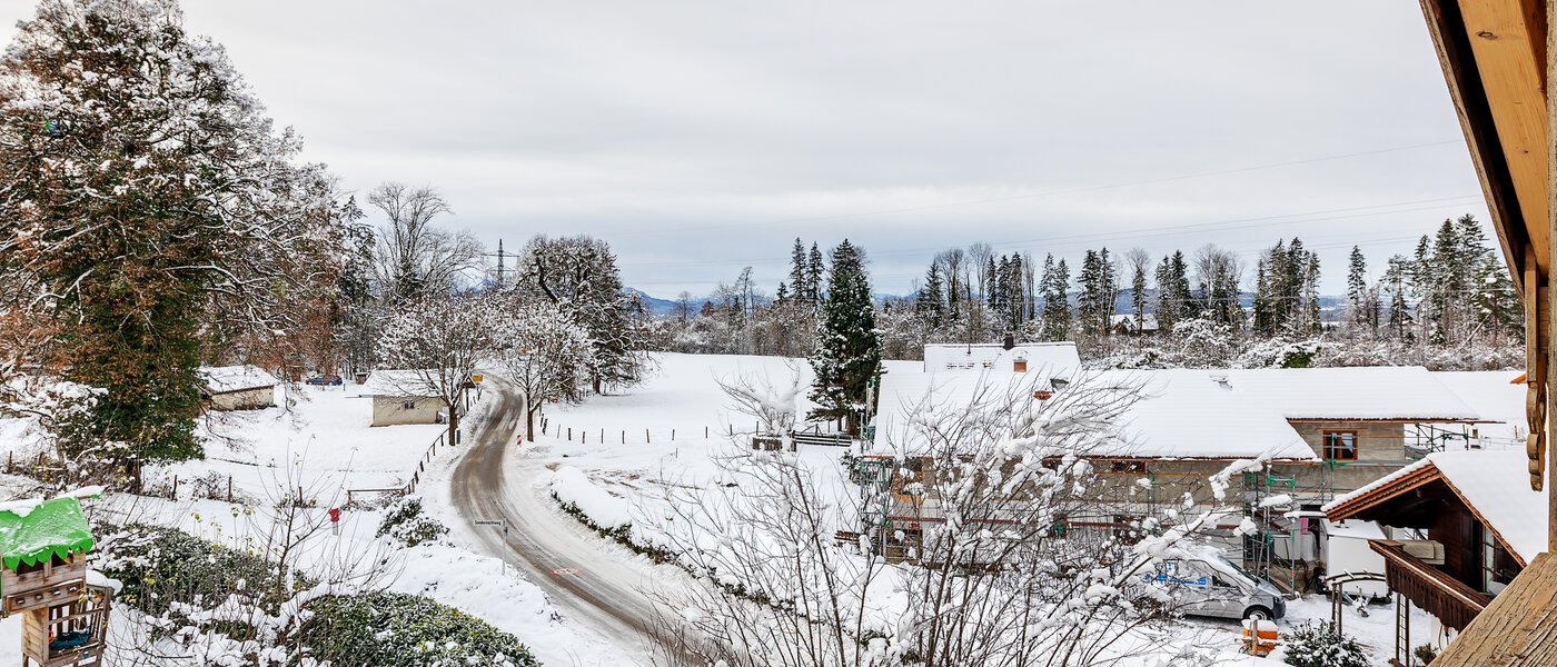 мансардная квартира Bad Heilbrunn 02 вид из окна 12826