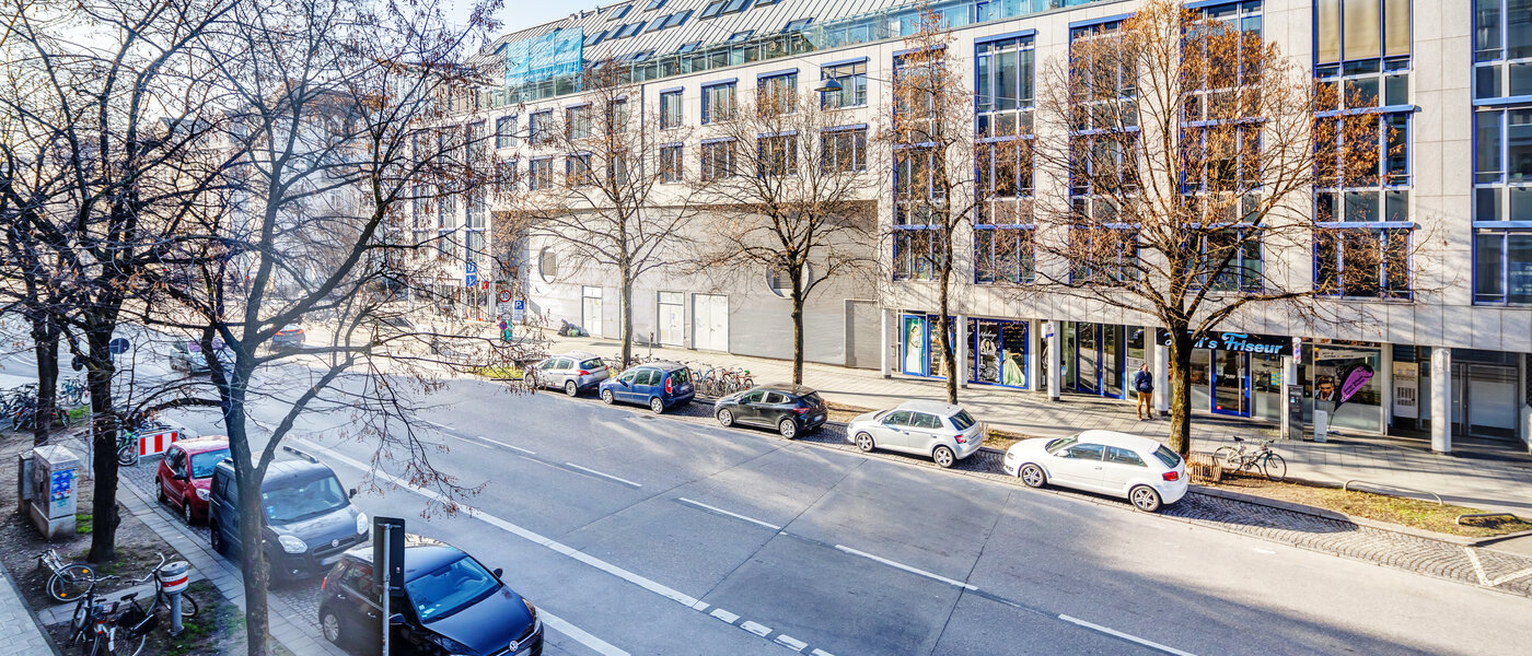 квартира München Untersendling 03 вид из окна 12857