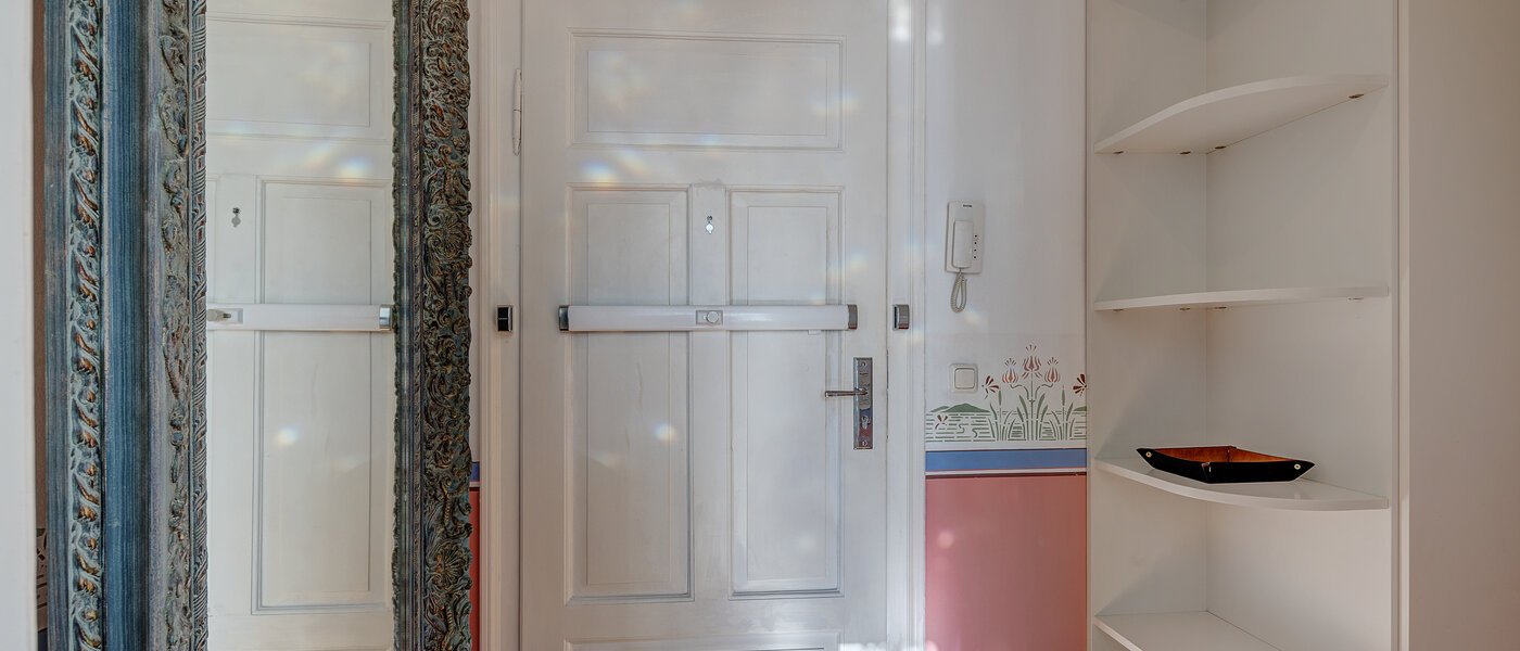 квартира München Schwabing-West 02 коридор 12876