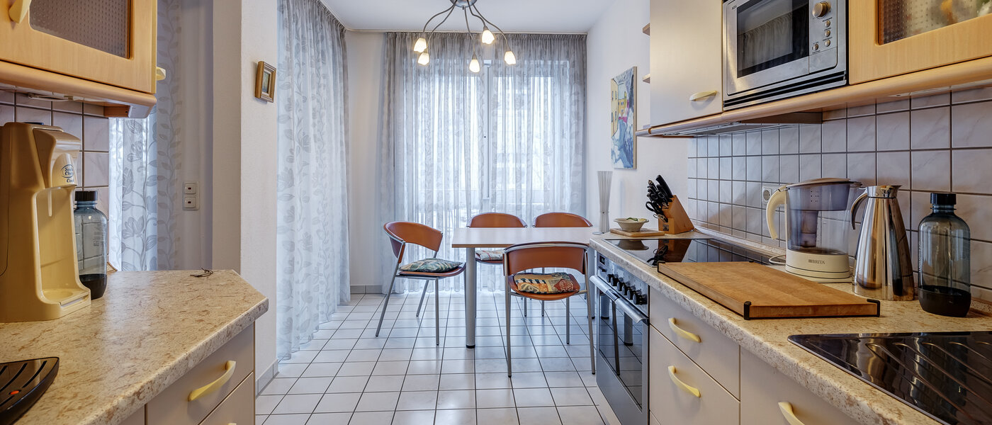 квартира с садом München Solln 01 кухня 12884