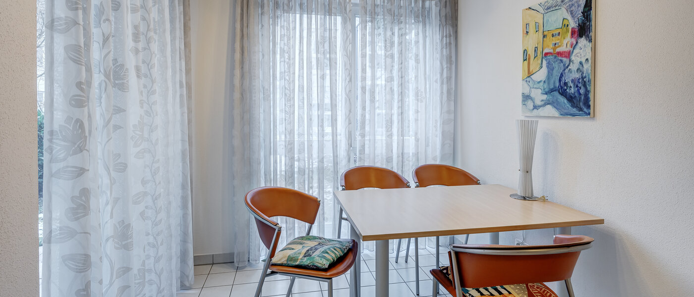 квартира с садом München Solln 02 кухня 12884