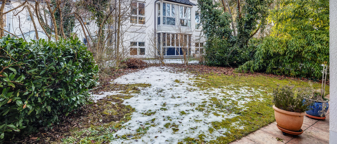 квартира с садом München Solln 01 сад 12884