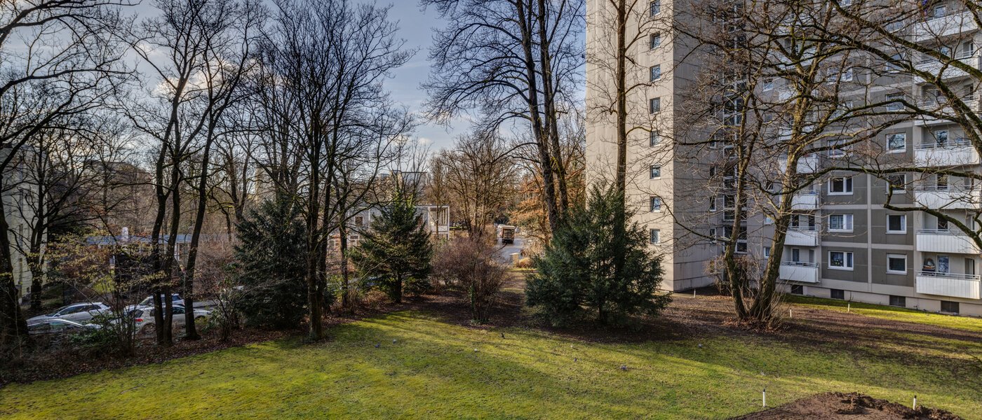 квартира München Parkstadt Bogenhausen 01 вид из окна 12895