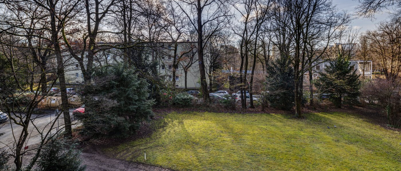 квартира München Parkstadt Bogenhausen 02 вид из окна 12895