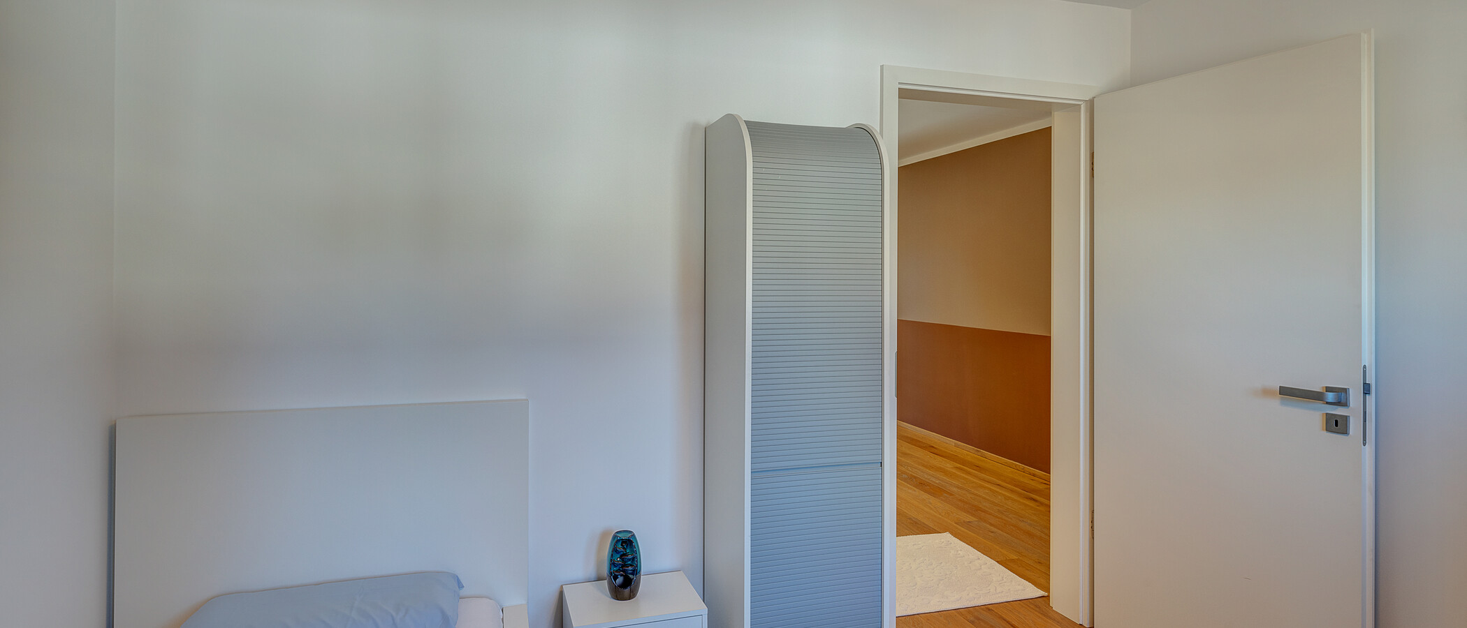 Половина двухквартирного жилого дома München Feldmoching 03 2-я спальная комната 12903