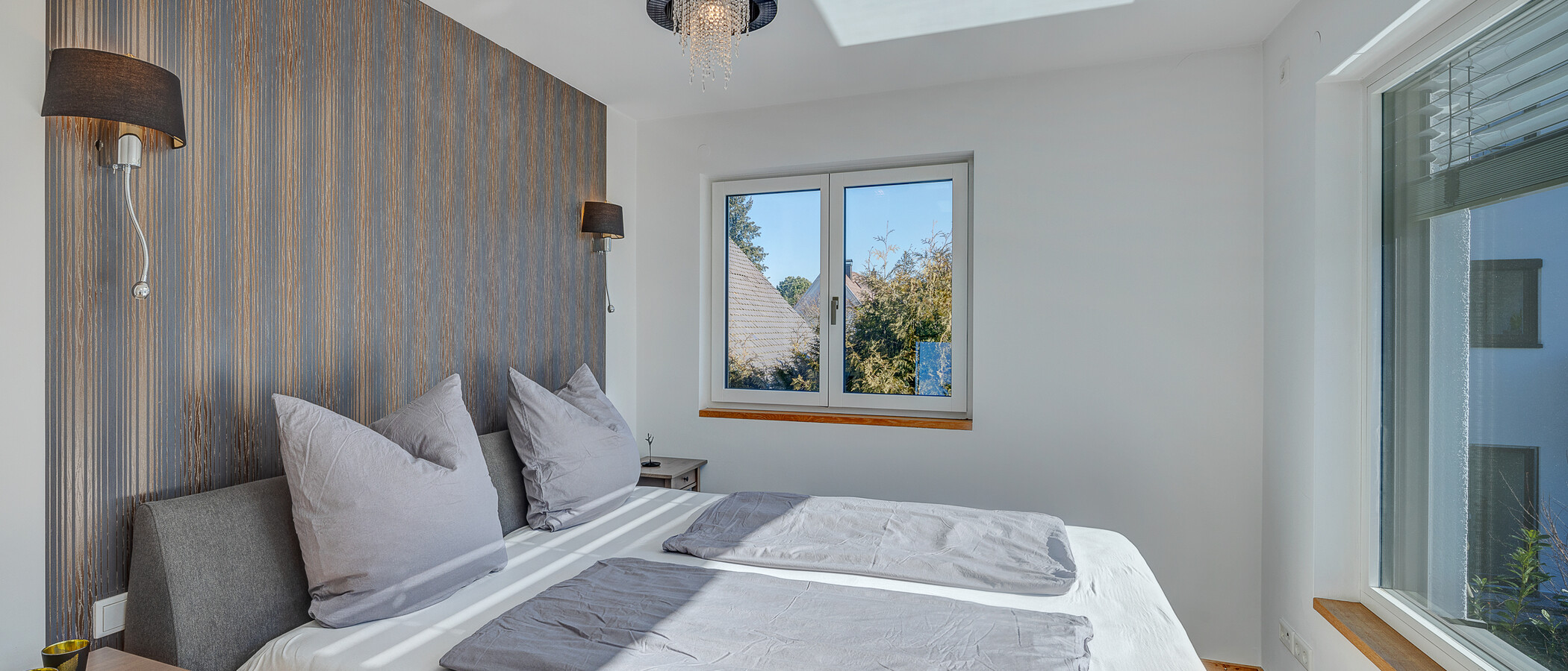 Половина двухквартирного жилого дома München Feldmoching 05 1-я спальная комната 12903