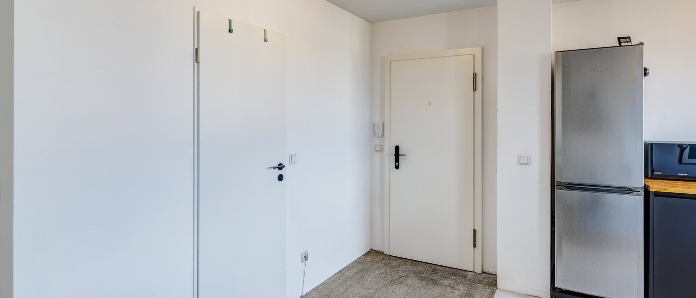 квартира München Moosach 01 коридор 12918